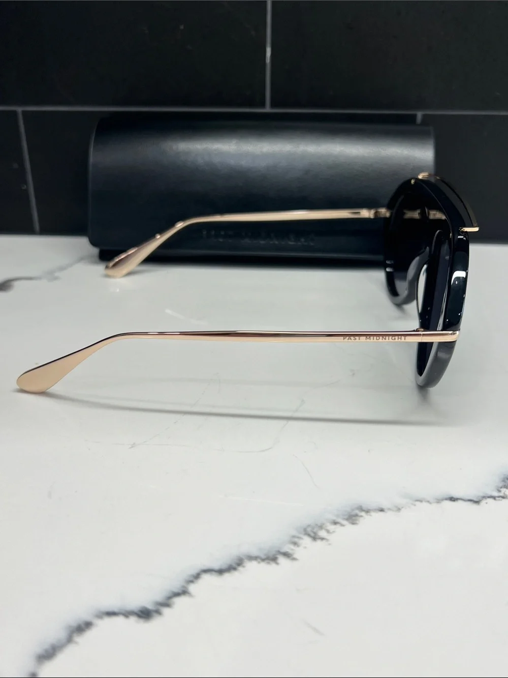 PAST MIDNIGHT The Icon 2.0 Sunglasses in Black